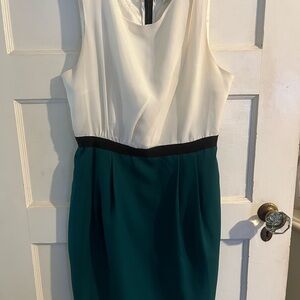 Forever 21 White and Green Midi Dress